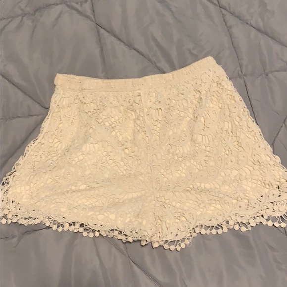 🔴 Shorts!! - Picture 2 of 5